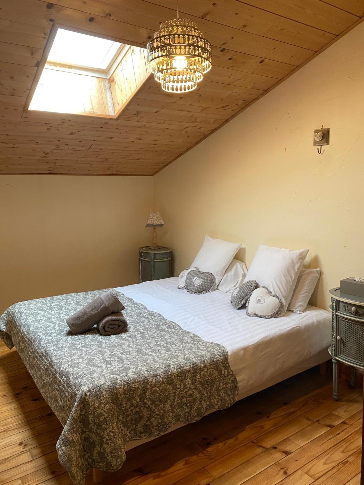 Maison D'Emmannaelle Auros 外观 照片