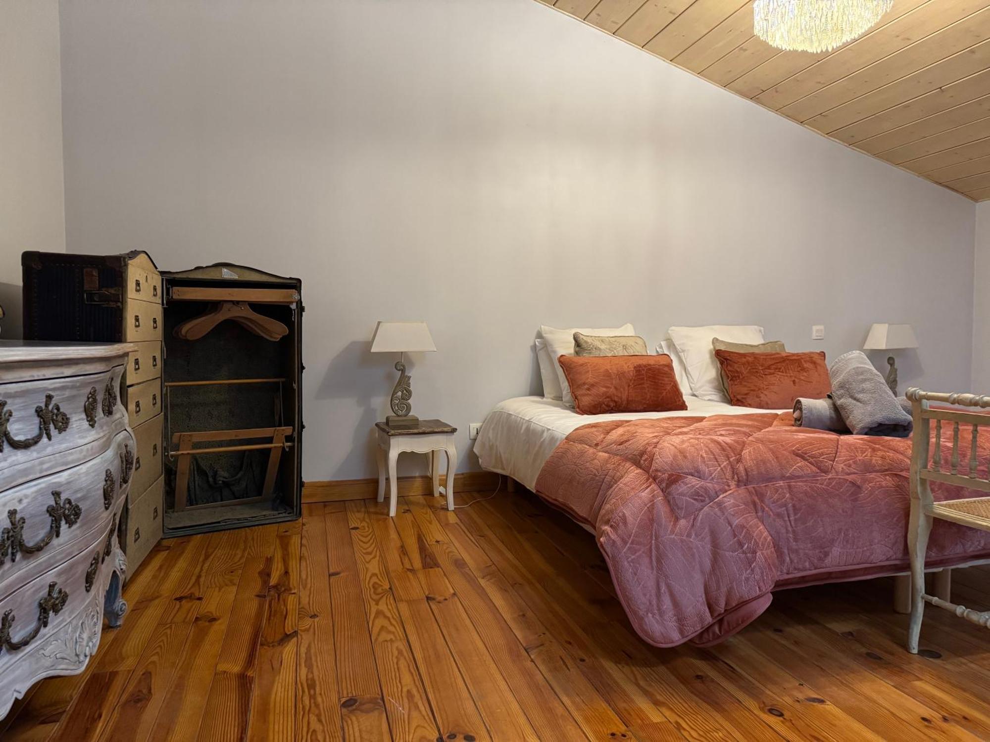 Maison D'Emmannaelle Auros 外观 照片